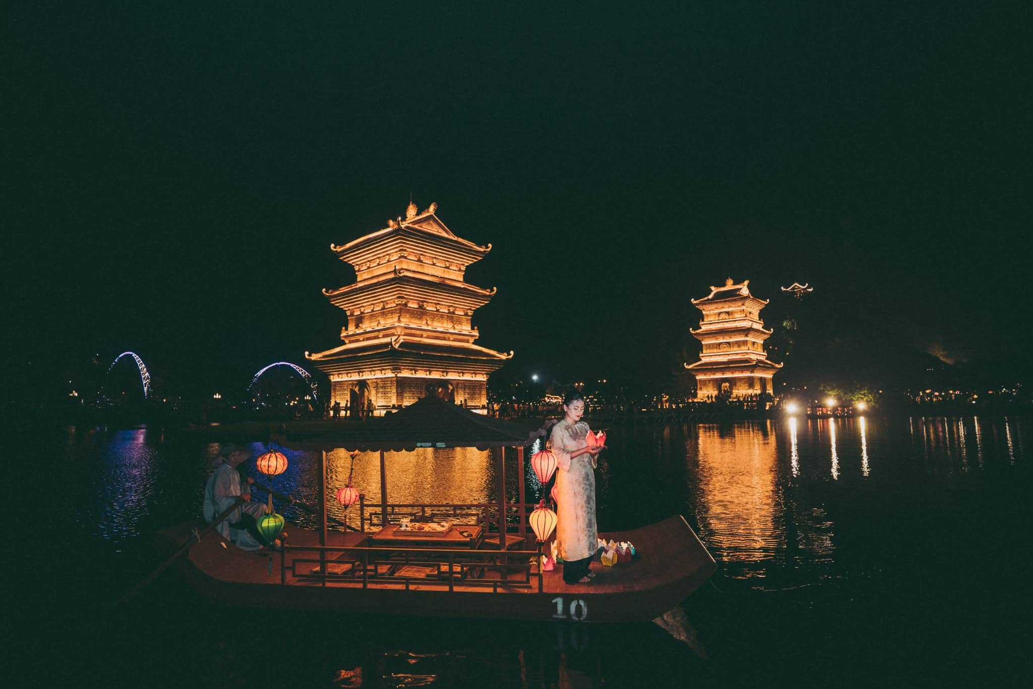 Phố cổ nằm ở trung tâm của thành phố Ninh Bình.