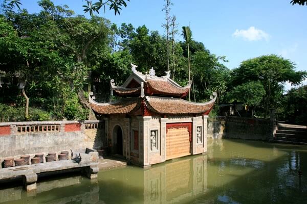 Việt Phủ Thành Chương