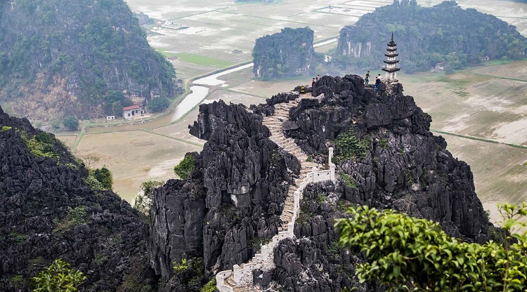 Nhất định phải đến Hang Múa khi ghé thăm Ninh Bình nhé!