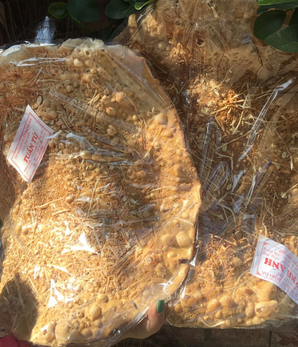 Hồ Cấm Sơn