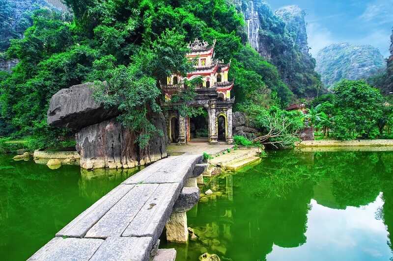 Suối Cá Thần