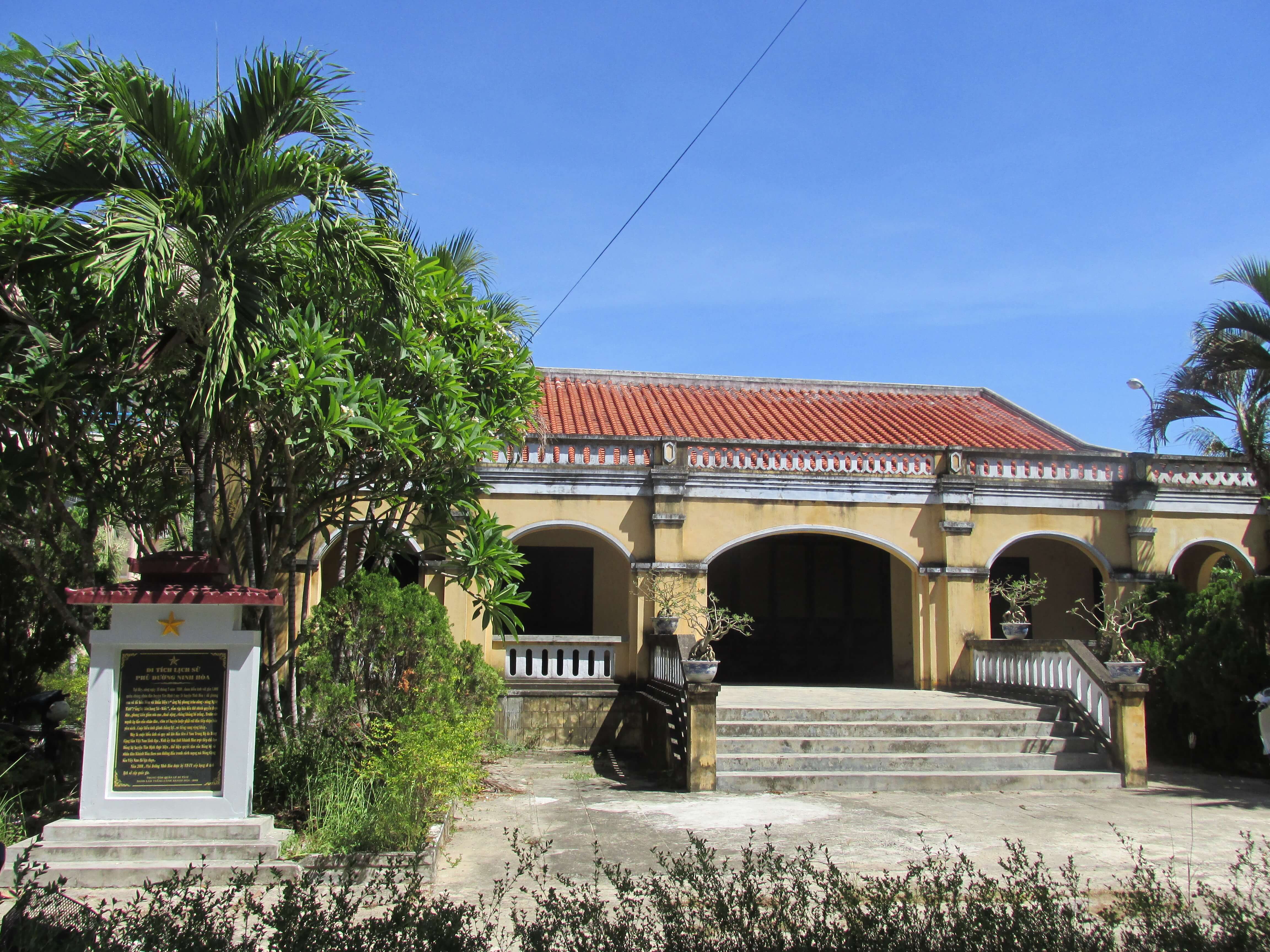 Phủ Đường Ninh Hoà