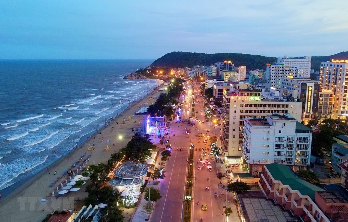 Sầm Sơn về ban đêm
