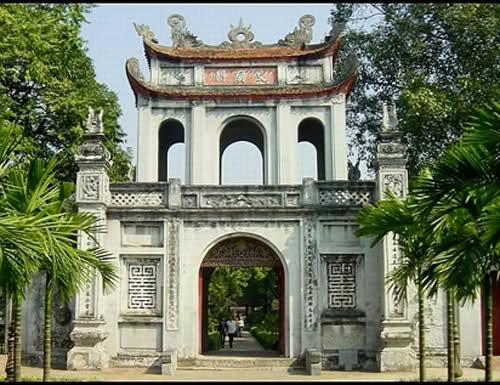 Quoc Tu Giam Temple