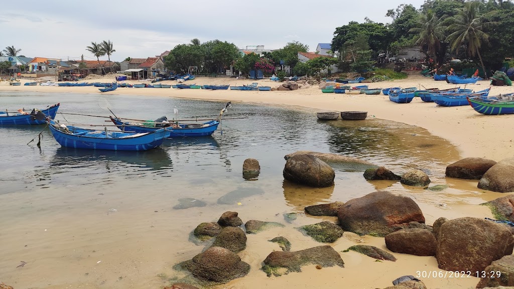 Bãi biển Long Thủy