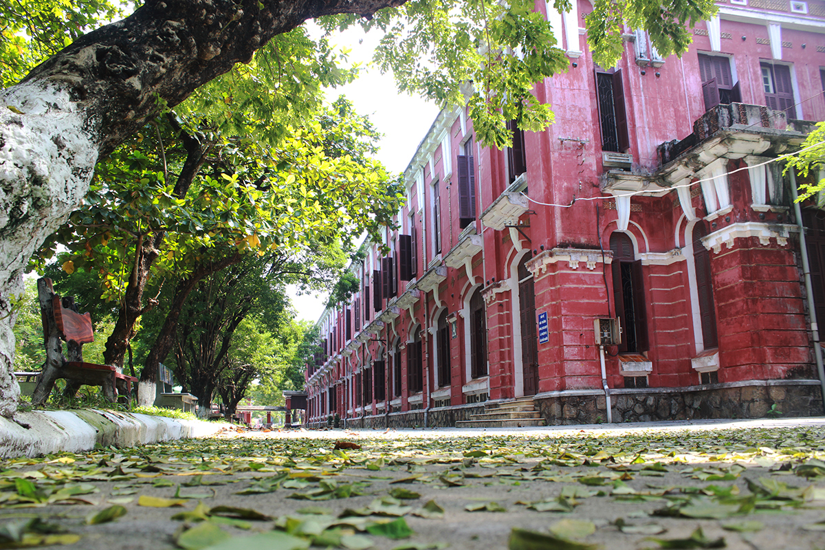 Trường Quốc Học Huế