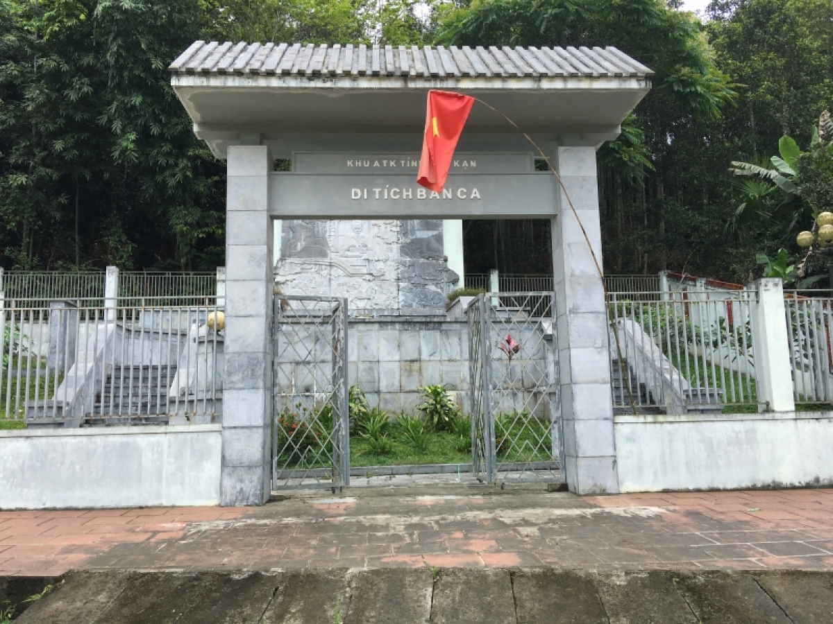 Di tích lịch sử Bản Ca