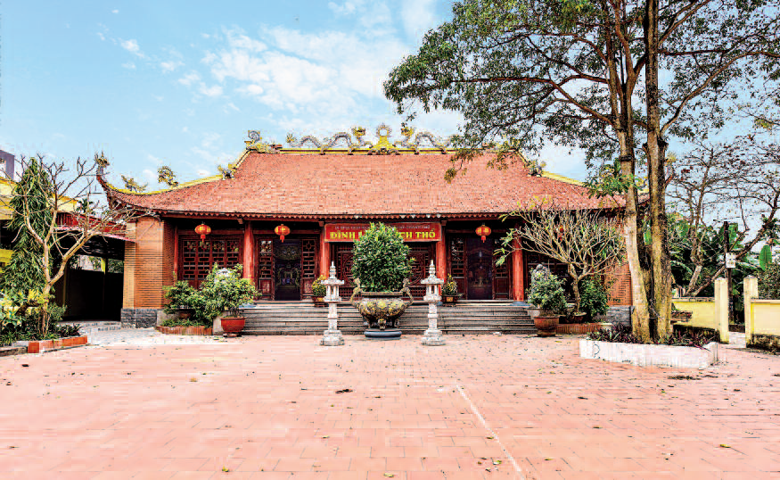 Đình làng Xích Thổ