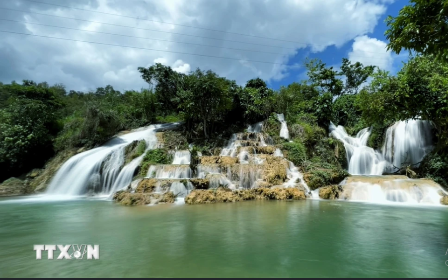 Thác Bản Sầm .