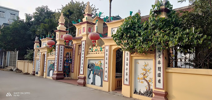 Đền thờ Nguyễn Trãi .