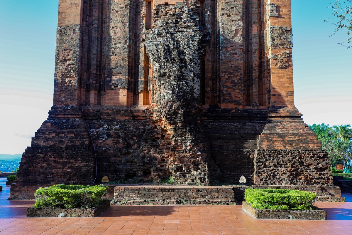 Tháp Nhạn