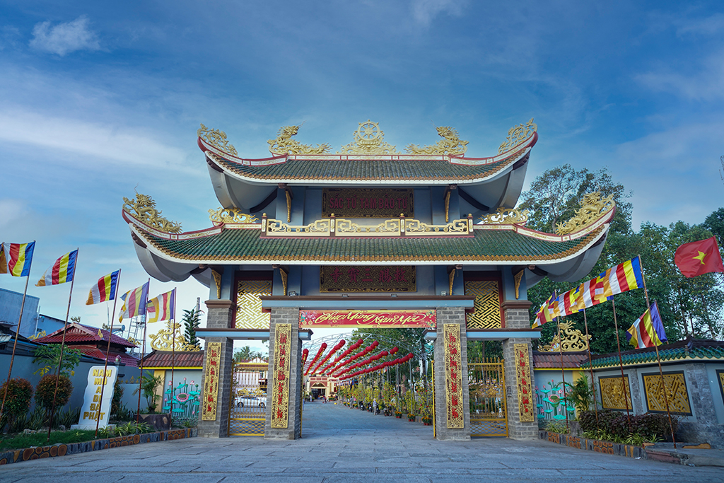 Chùa Tam Bảo