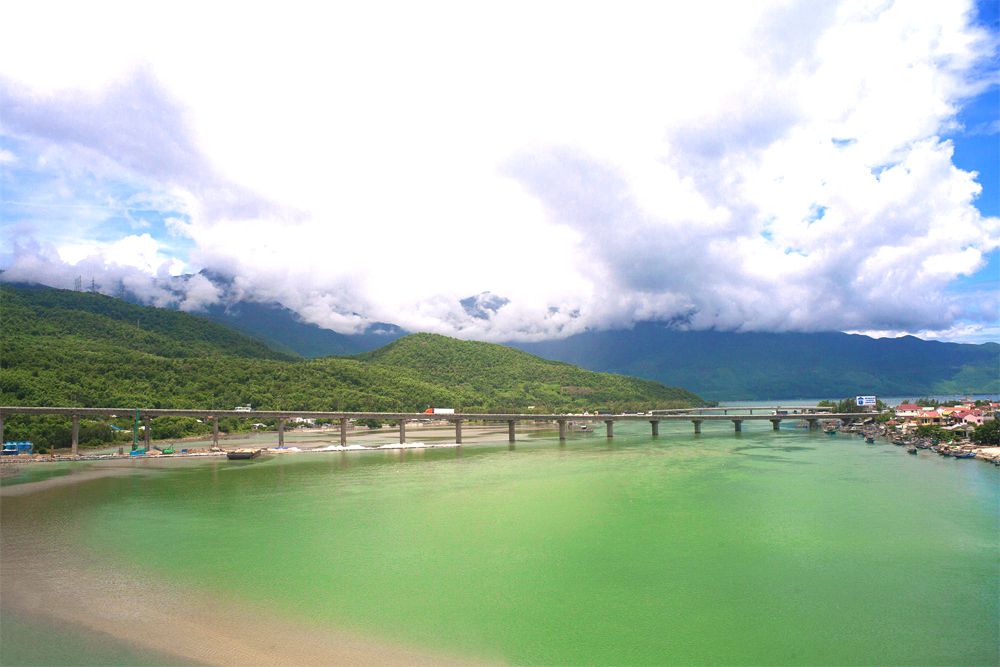 Biển Lăng Cô