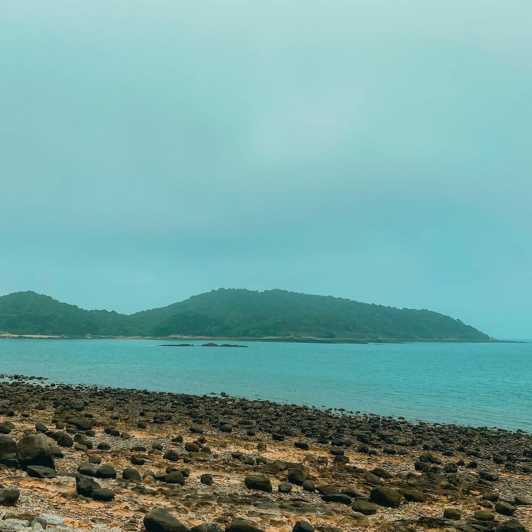 ゴックブン島