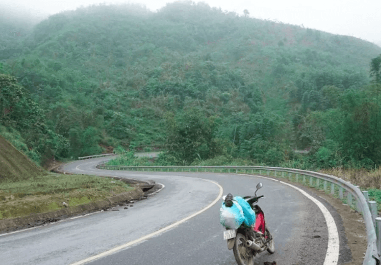 Ngày 1 - TP. HỒ CHÍ MINH - CAO HÙNG (Ăn nhẹ trên máy bay)