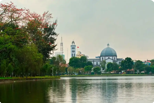 Hồ Vị Xuyên.