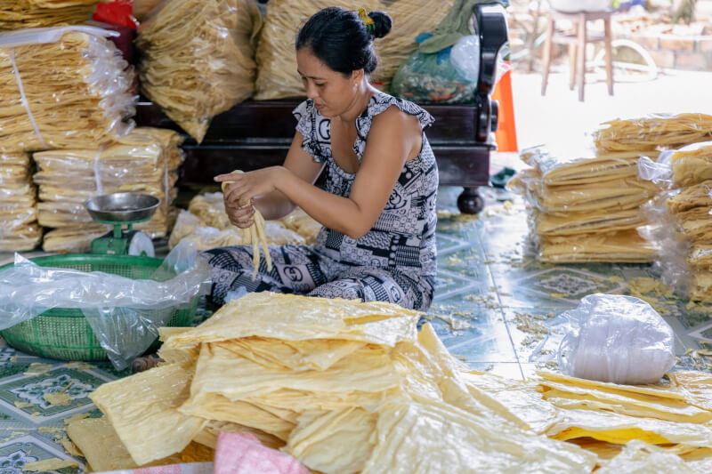 Món Tàu Hủ Ky Thơm Béo Và Câu Chuyện Làng Nghề Trăm Tuổi Mỹ Hòa