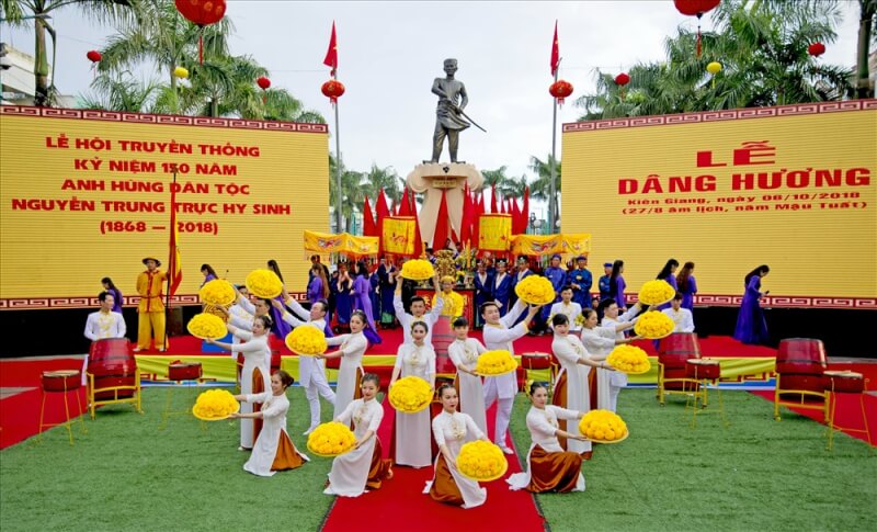 Traditional Festival of National Hero Nguyen Trung Truc