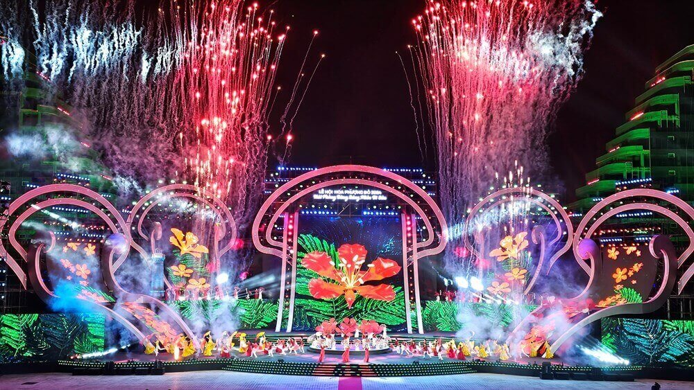 Red Phoenix Flower Festival 2025