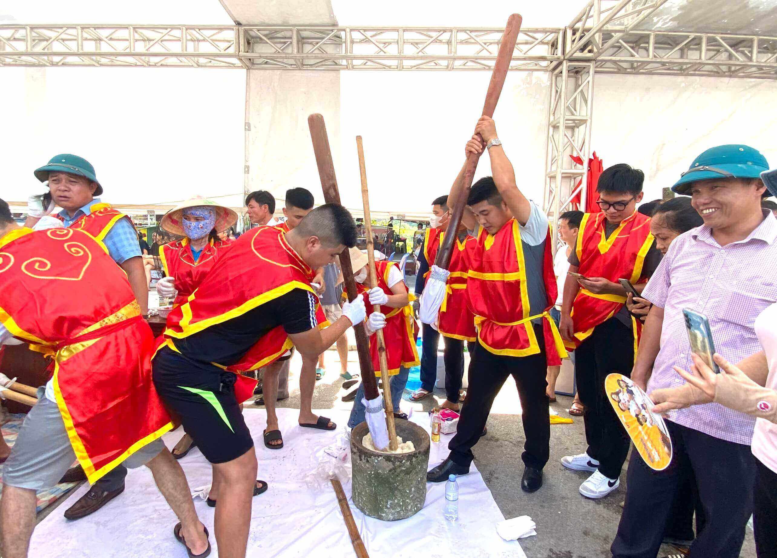 Banh Chung Festival、靴