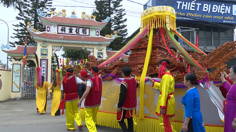 Lễ hội truyền thống đền Kha Lâm