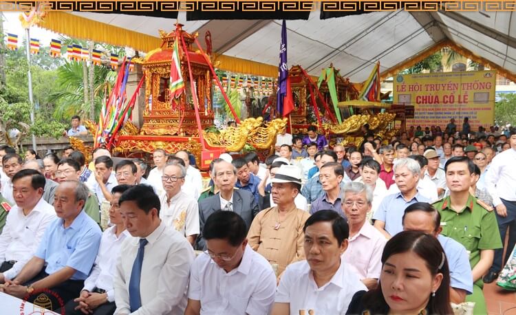 Lễ hội chùa Cổ Lễ