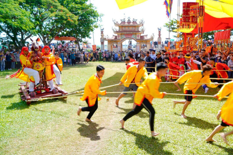 Lễ hội Xa Mã – Rước kiệu Đình Hoàng Châu