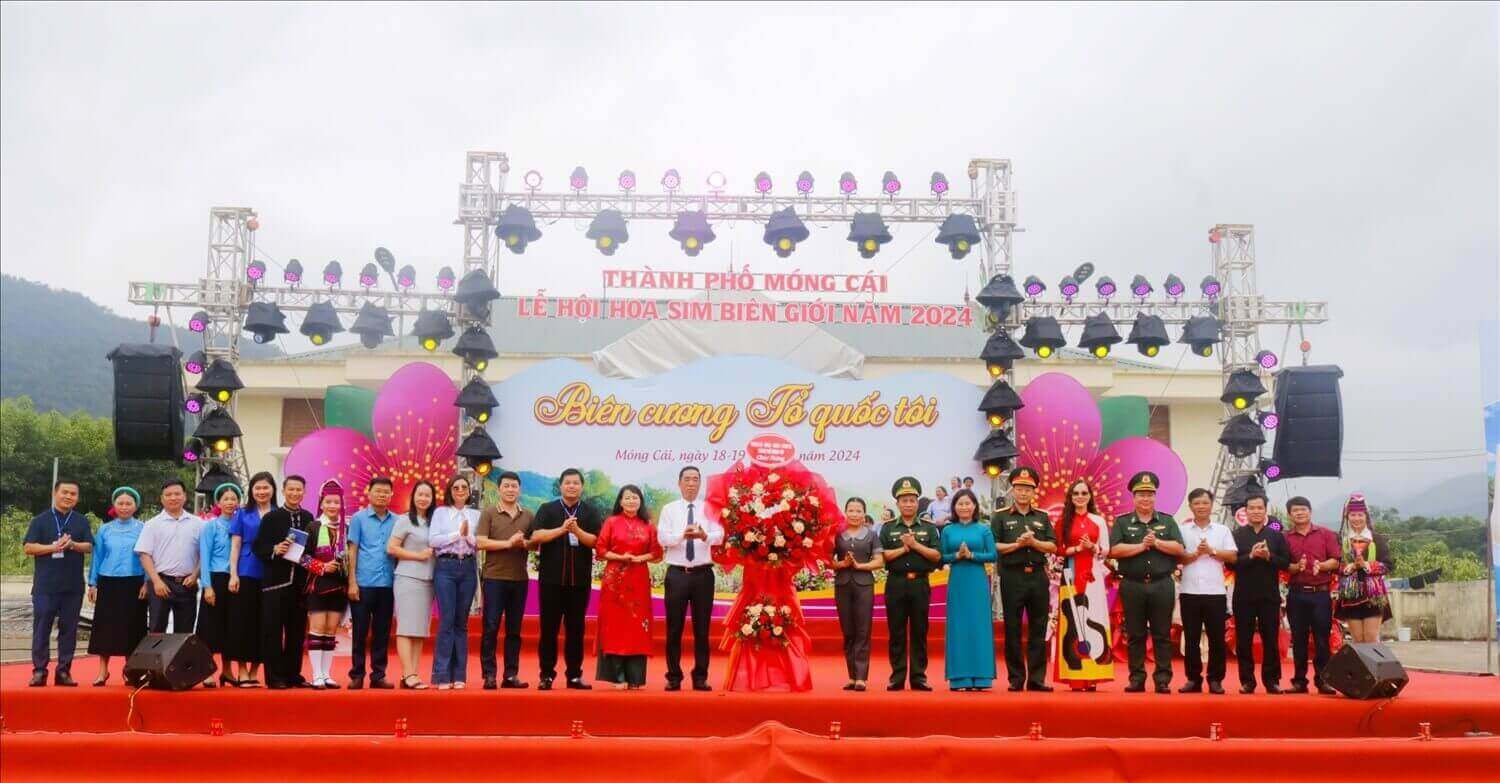 Lễ hội hoa sim biên giới