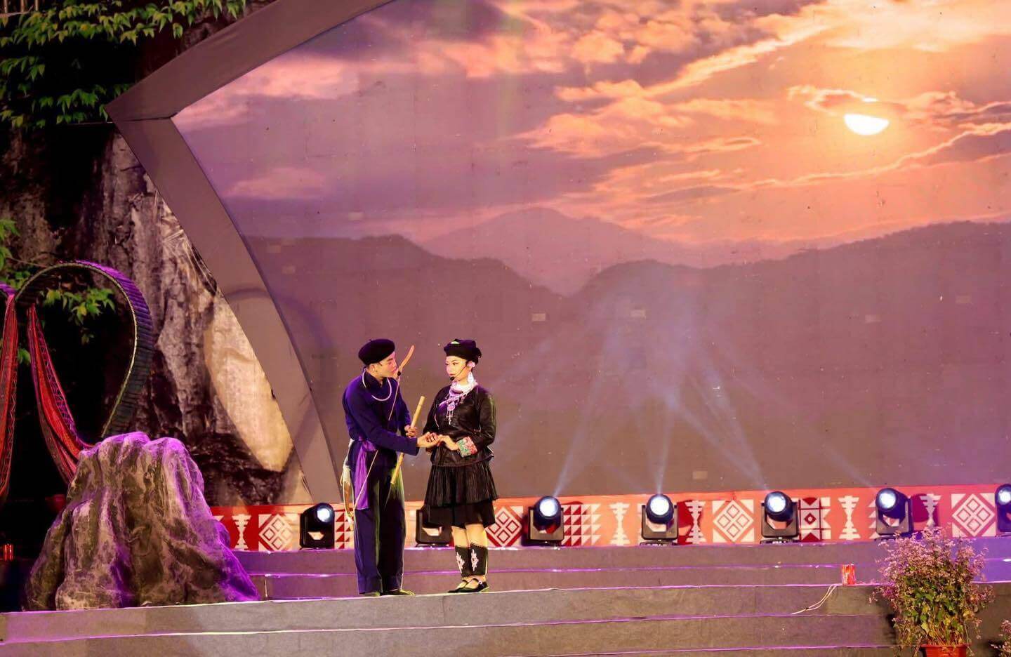 Festival of Luu Khau Khau shoulder in 2025