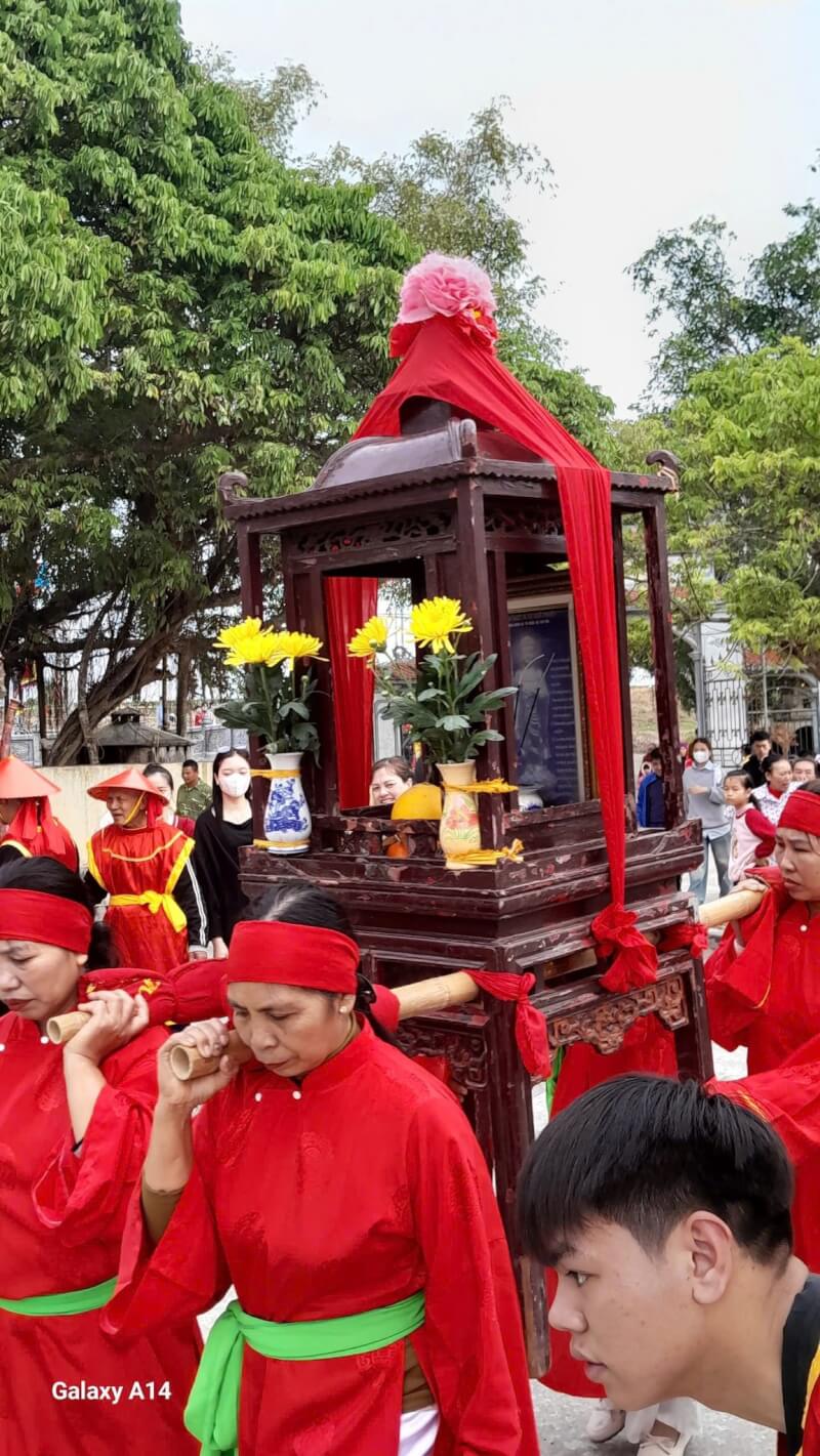 Ngoc Que temple festival in Thai Binh