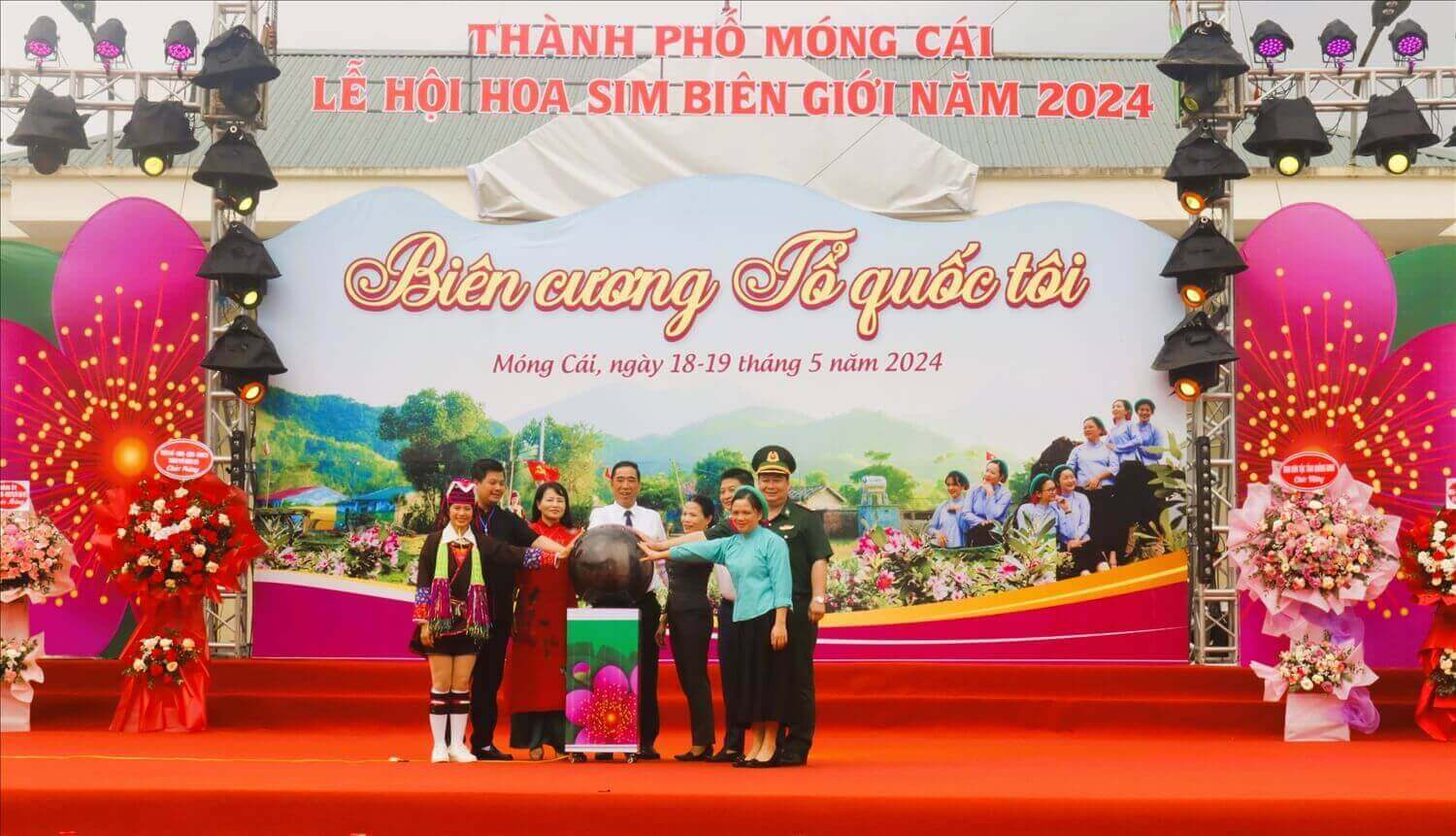 Lễ hội hoa sim biên giới