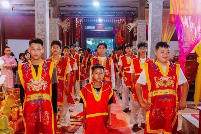 Hoang Bo Bo的聚会