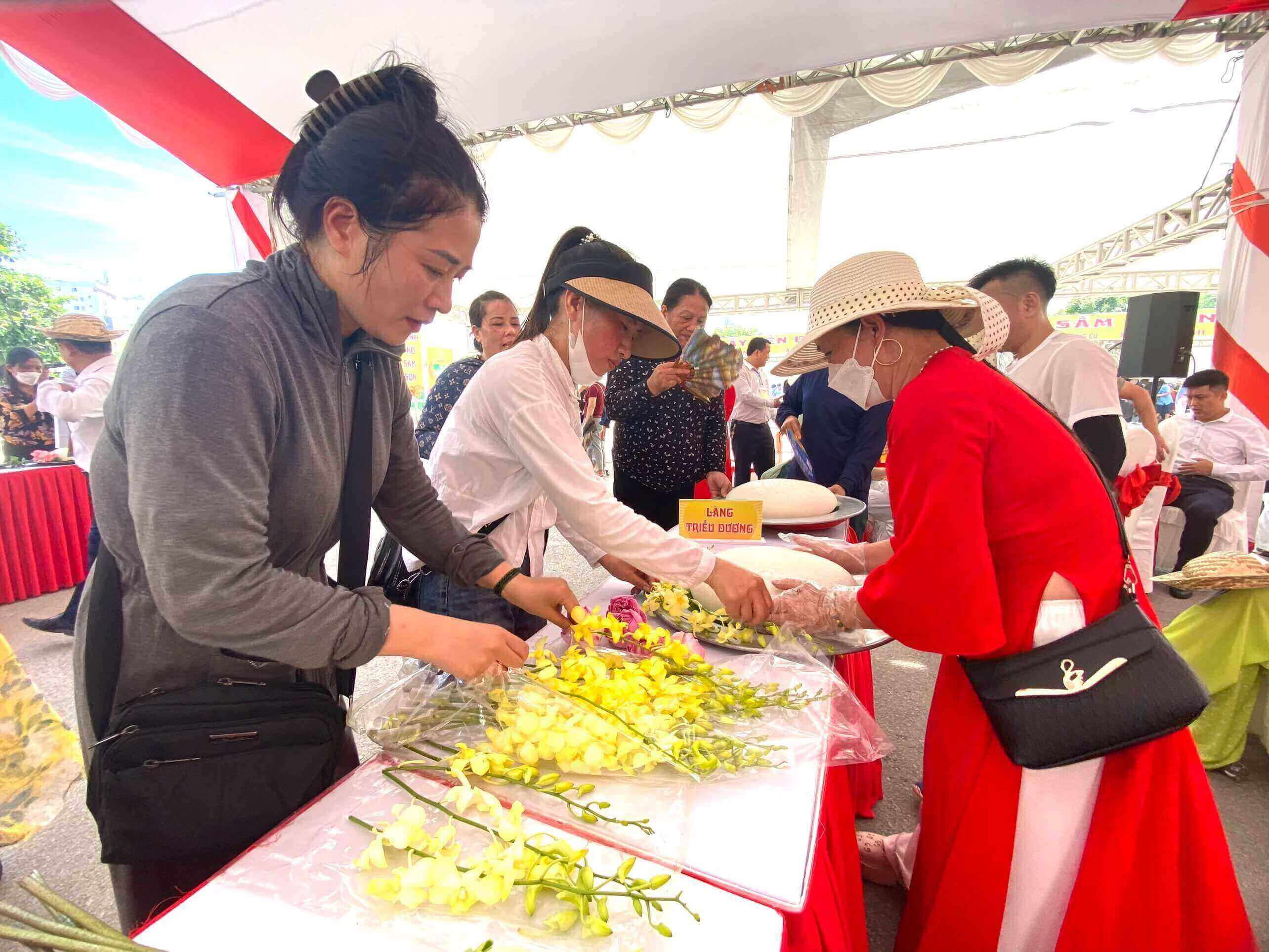 Banh Chung Festival、靴