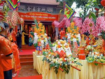 Hội đền Bích Câu