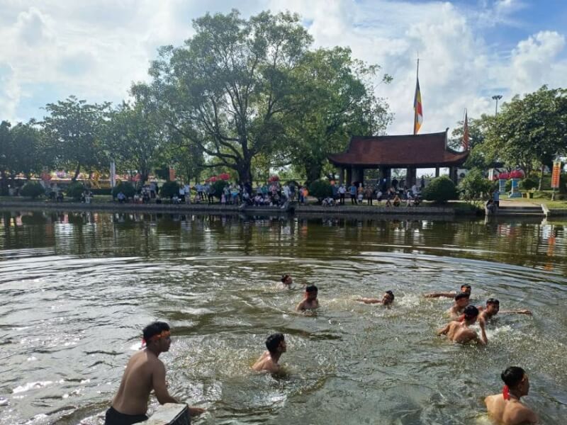 Keo Pagoda Festival - Thai Binh
