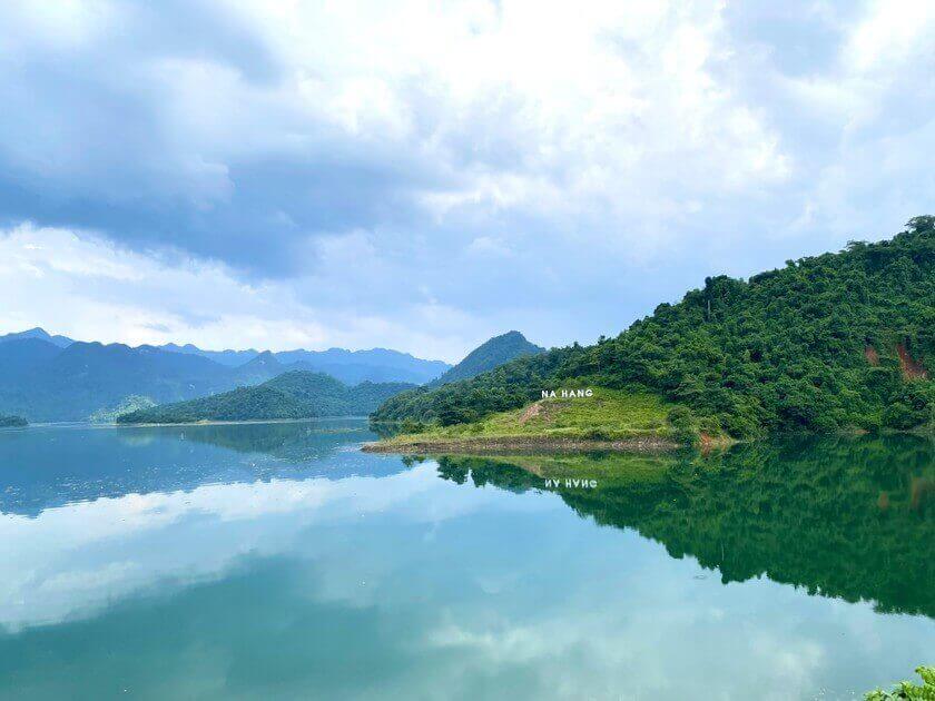 Huong Na Hang的节2025年 - 纯白梨花季节