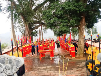 Nhuoc Son temple festival 