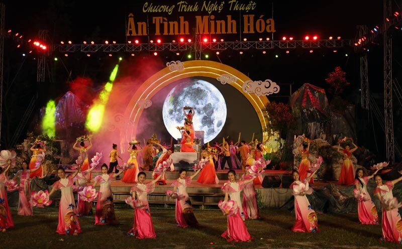 Minh Hoa Tinh Hoa Market-ユナイテッド、ラッキー需要