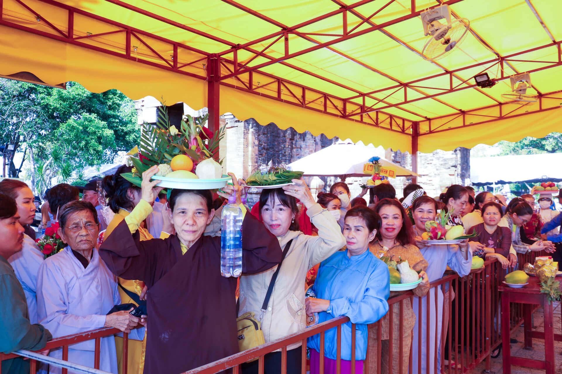 Lễ hội Tháp Bà Pônagar