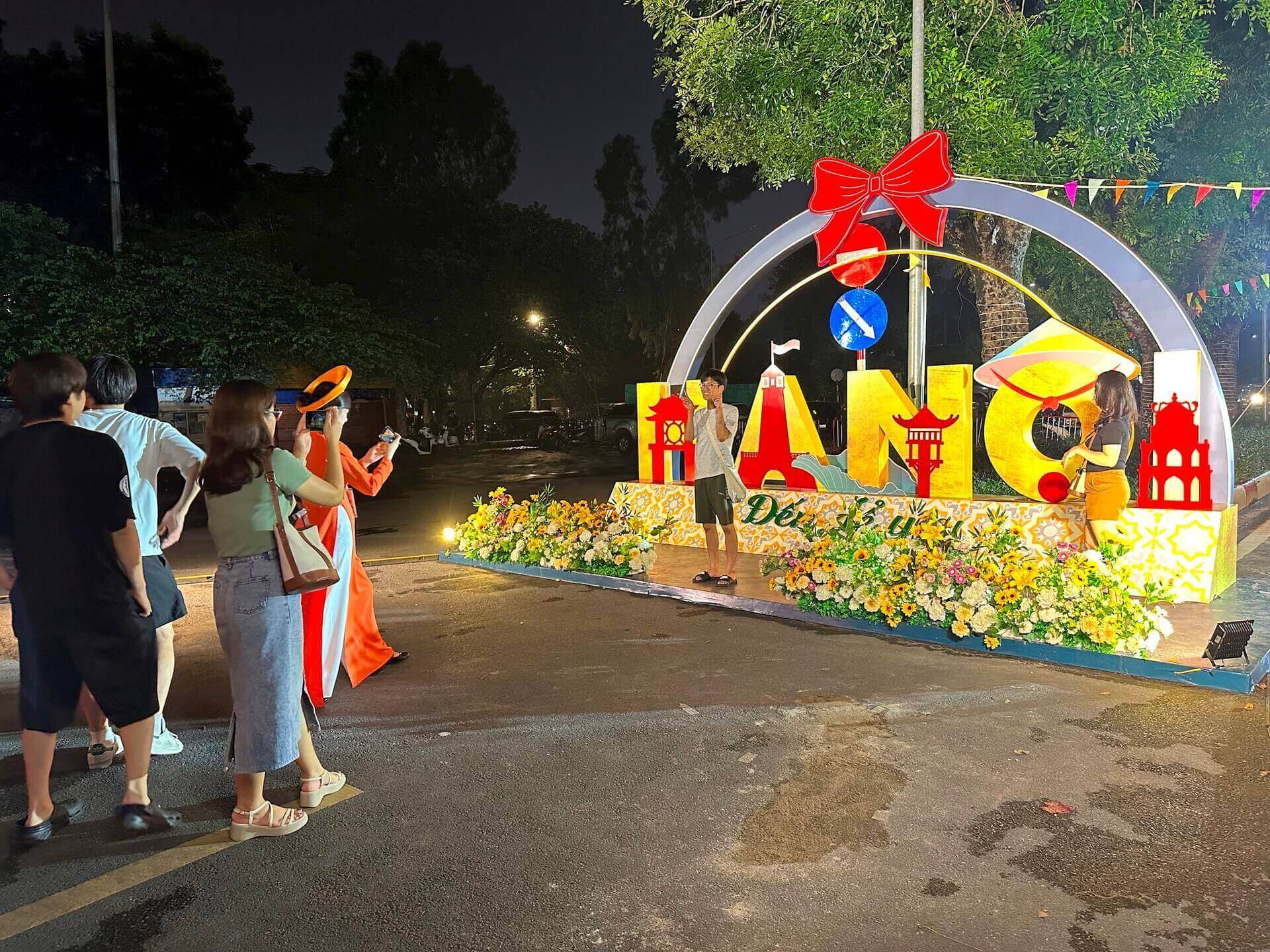 2025 년 하노이 여행 선물 축제