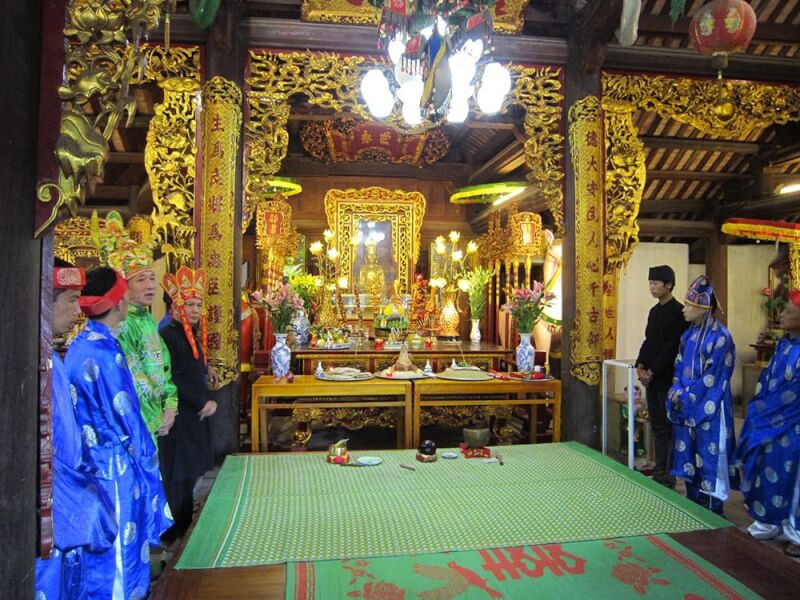 Nhuoc Son temple festival