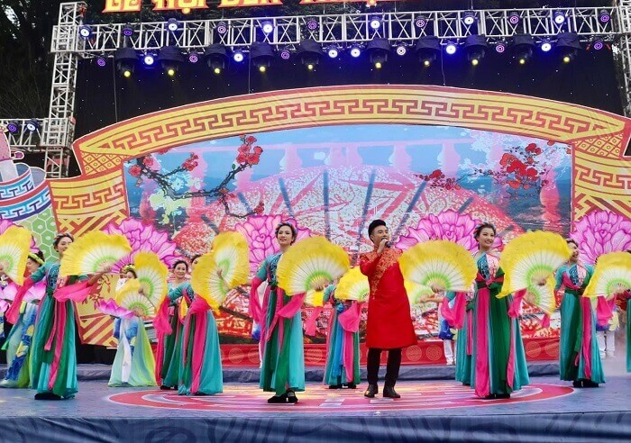 鲍哈神庙节