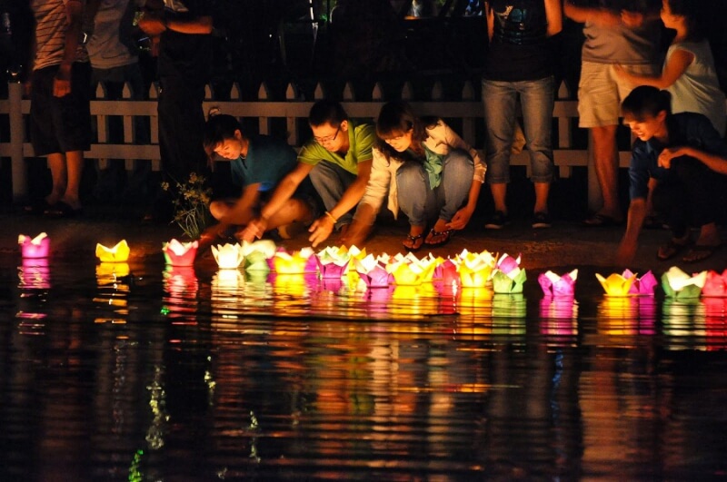 Flower Festival (Mid -Autumn Festival)