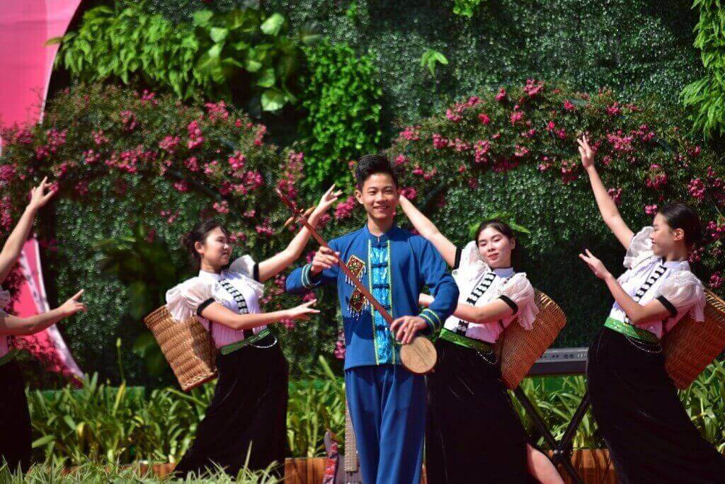 Fansipan rose festival 2025