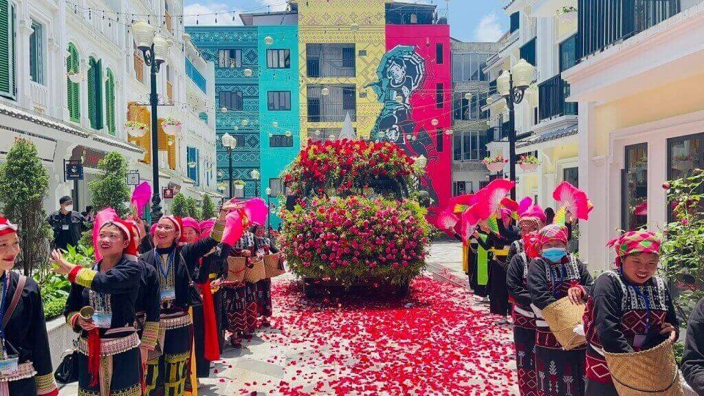 Fansipan rose festival 2025