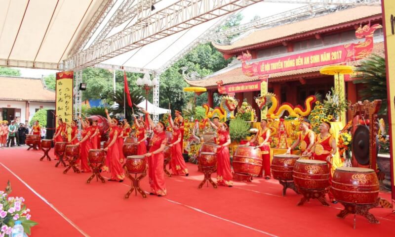 An Sinh temple traditional festival