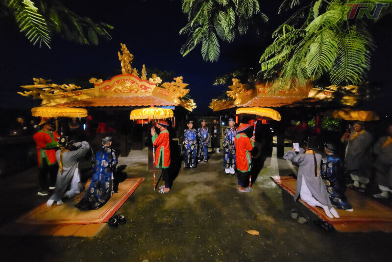 Chuon Village的牺牲仪式