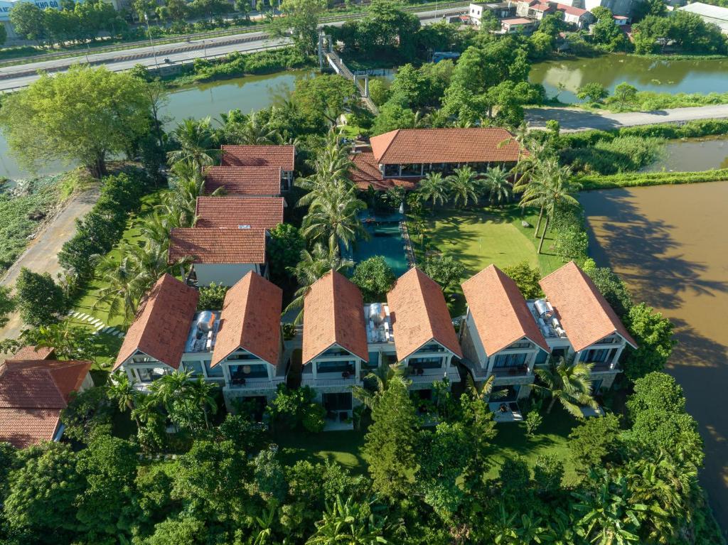 Chìm Đắm Trong Không Gian Thư Giãn Của Coco Island Villa Ninh Bình