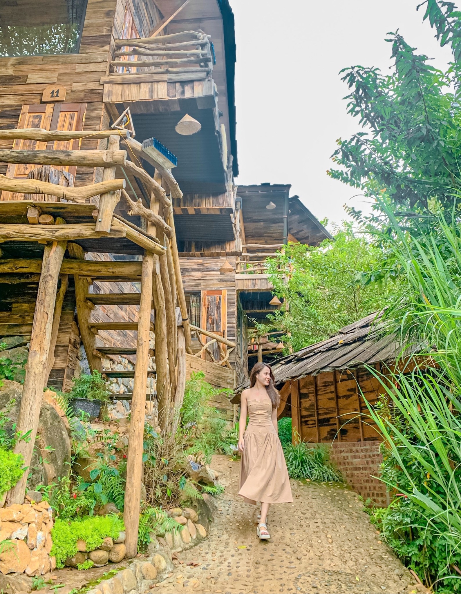 Suối khoáng nóng Trạm Tấu