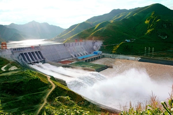 NA悬挂水力发电厂